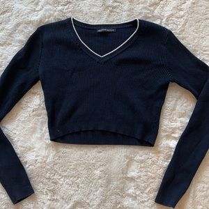 Brandy Melville Navy Cropped Sweater